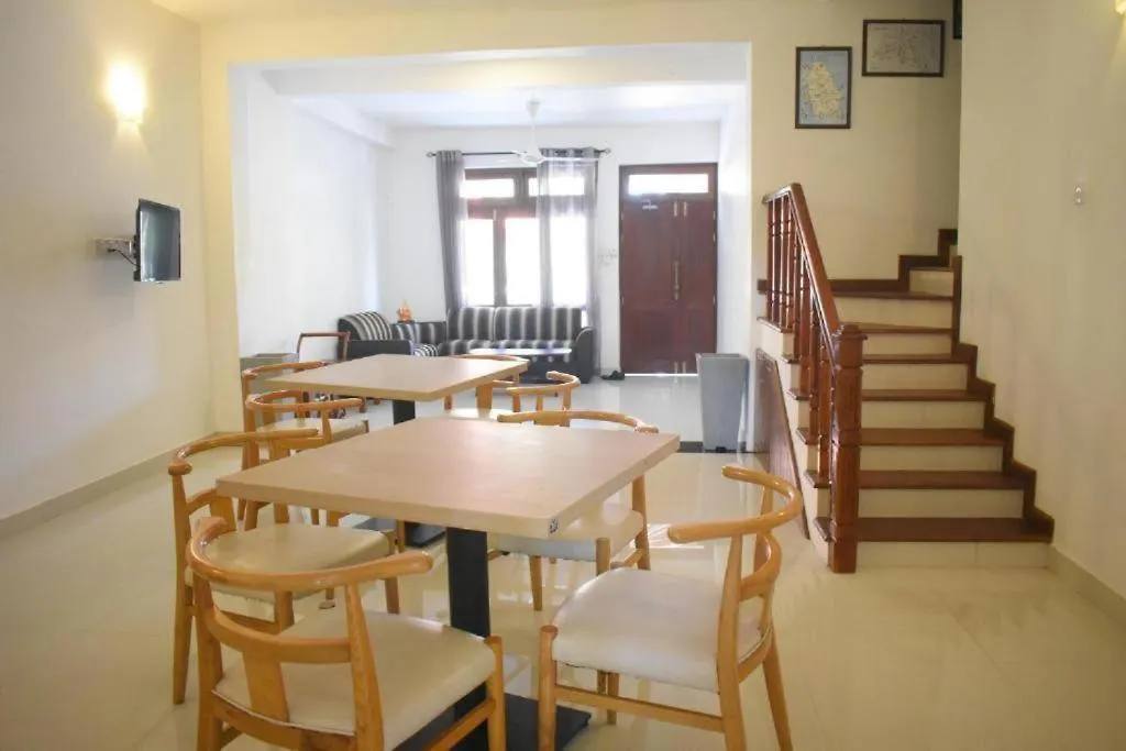 **** Hotel Thisara Villas Negombo Sri Lanka